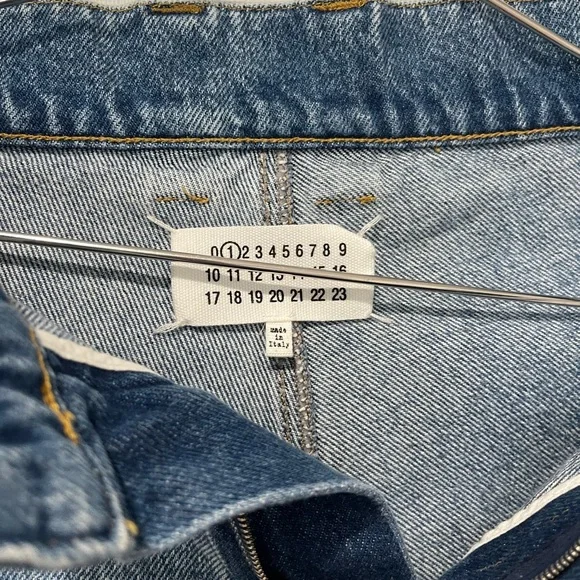 Maison Martin Margiela Light Blue Wide-Leg Jeans - Picture 7 of 8